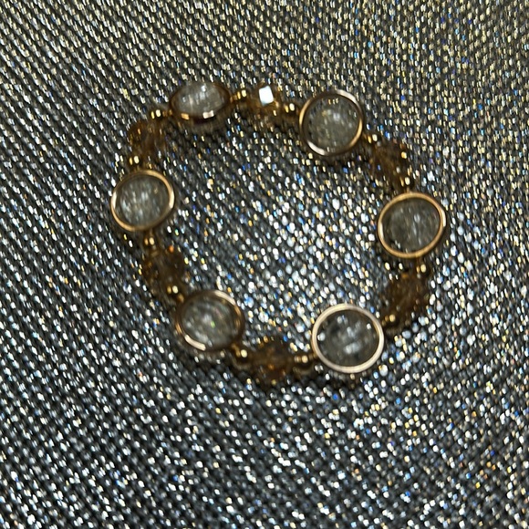 ❣️5|$25❣️Last One Gold and Silver glass beaded Stretchy Women's Bracelet 🆕 - Picture 2 of 7